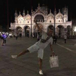 Meet your Posher, Michael